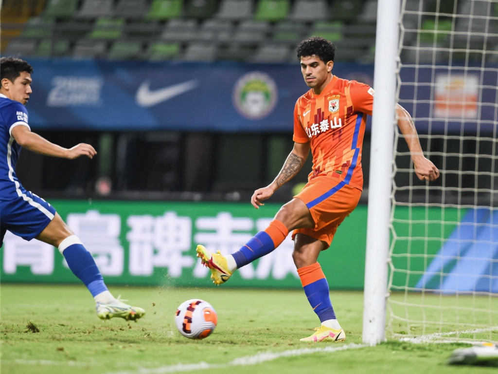 现出了不容 现出了不容